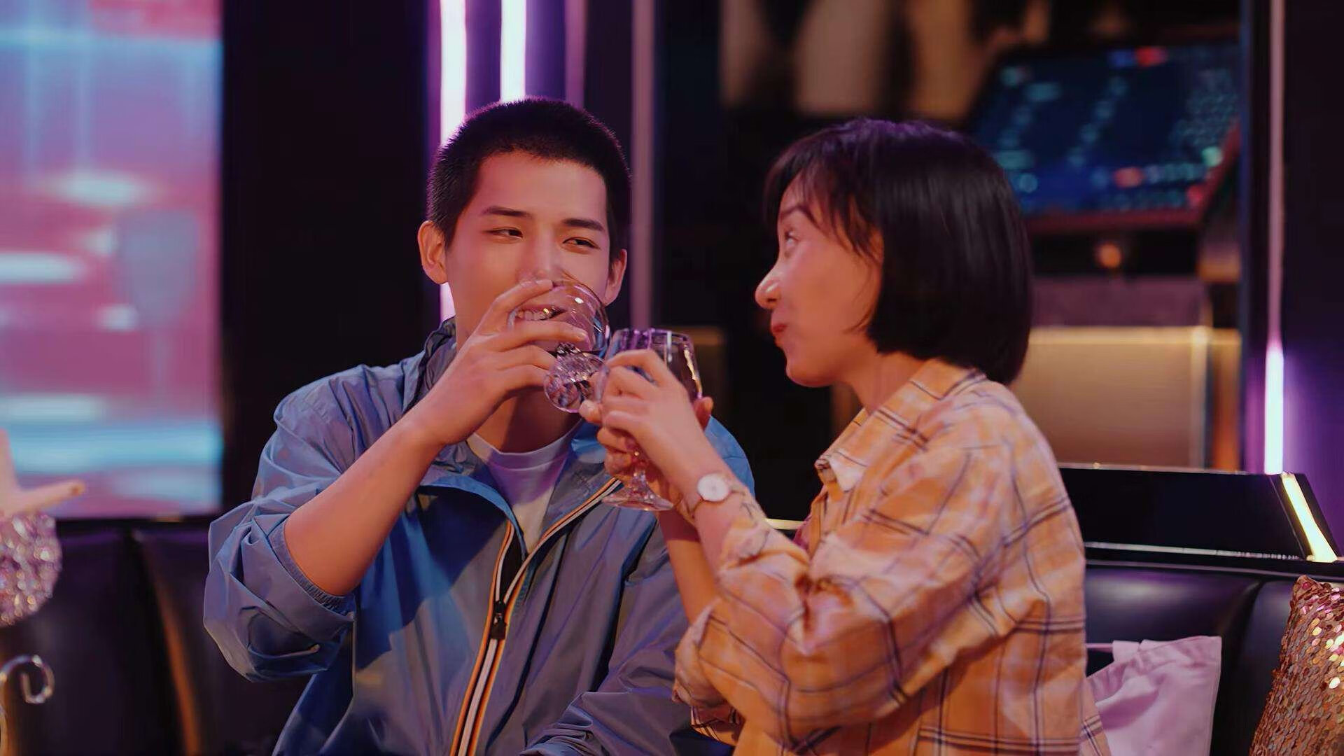 “燃烧你的激情：每一圈都令人激动不已”，燃烧的激情是什么意思