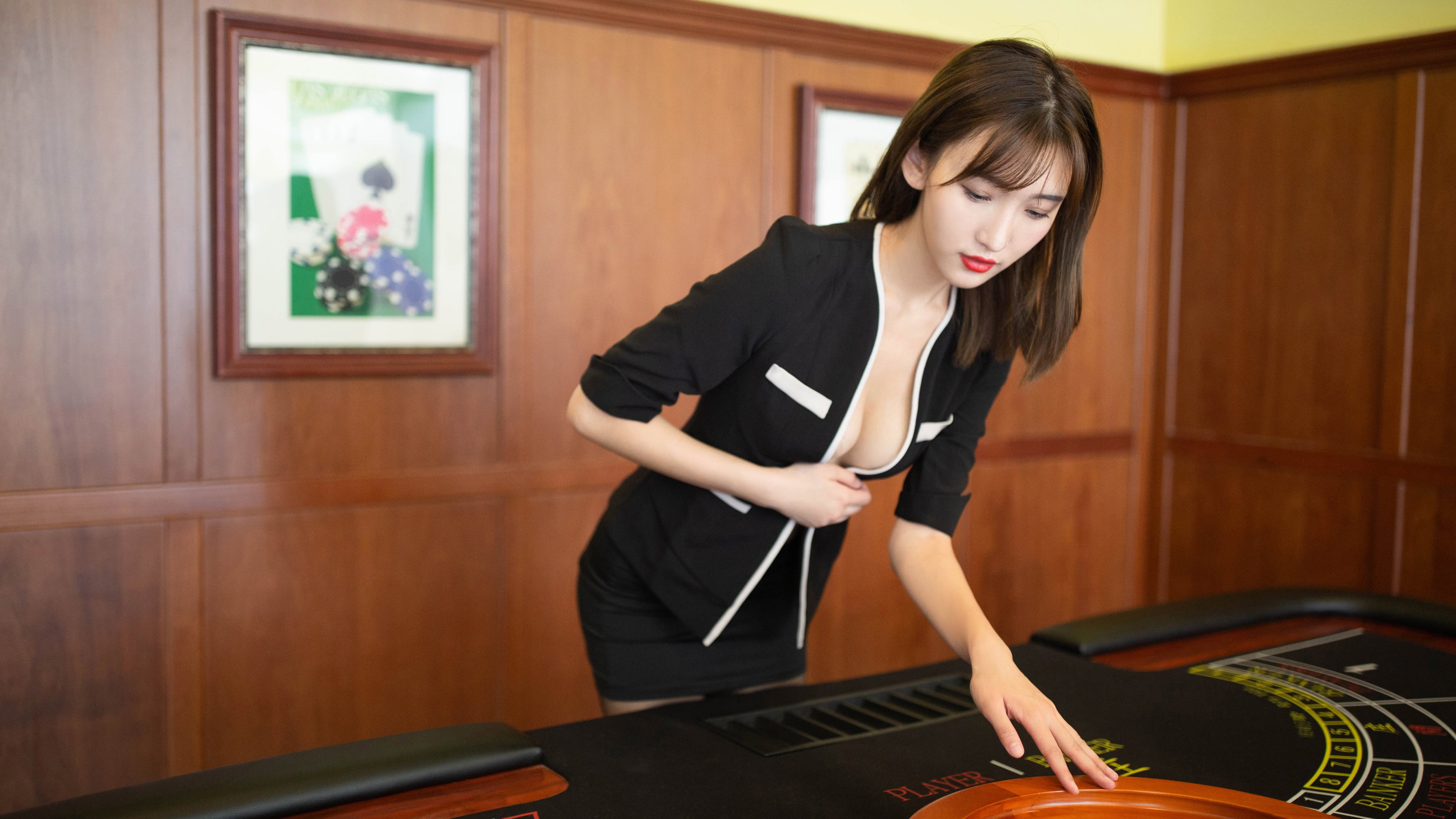 哥伦比亚女足在巴黎奥运会上展现出强大的进攻火力，哥伦比亚男足队的水平