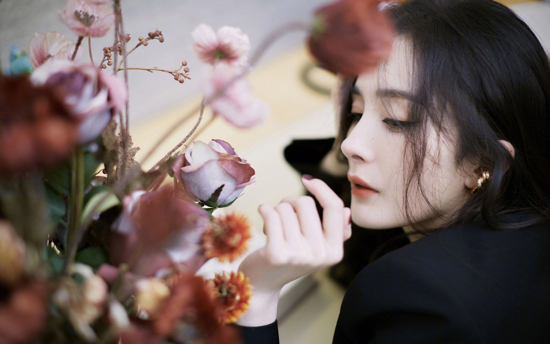 斯洛文尼亚队获得胜利备战国际比赛，斯洛文尼亚小组赛