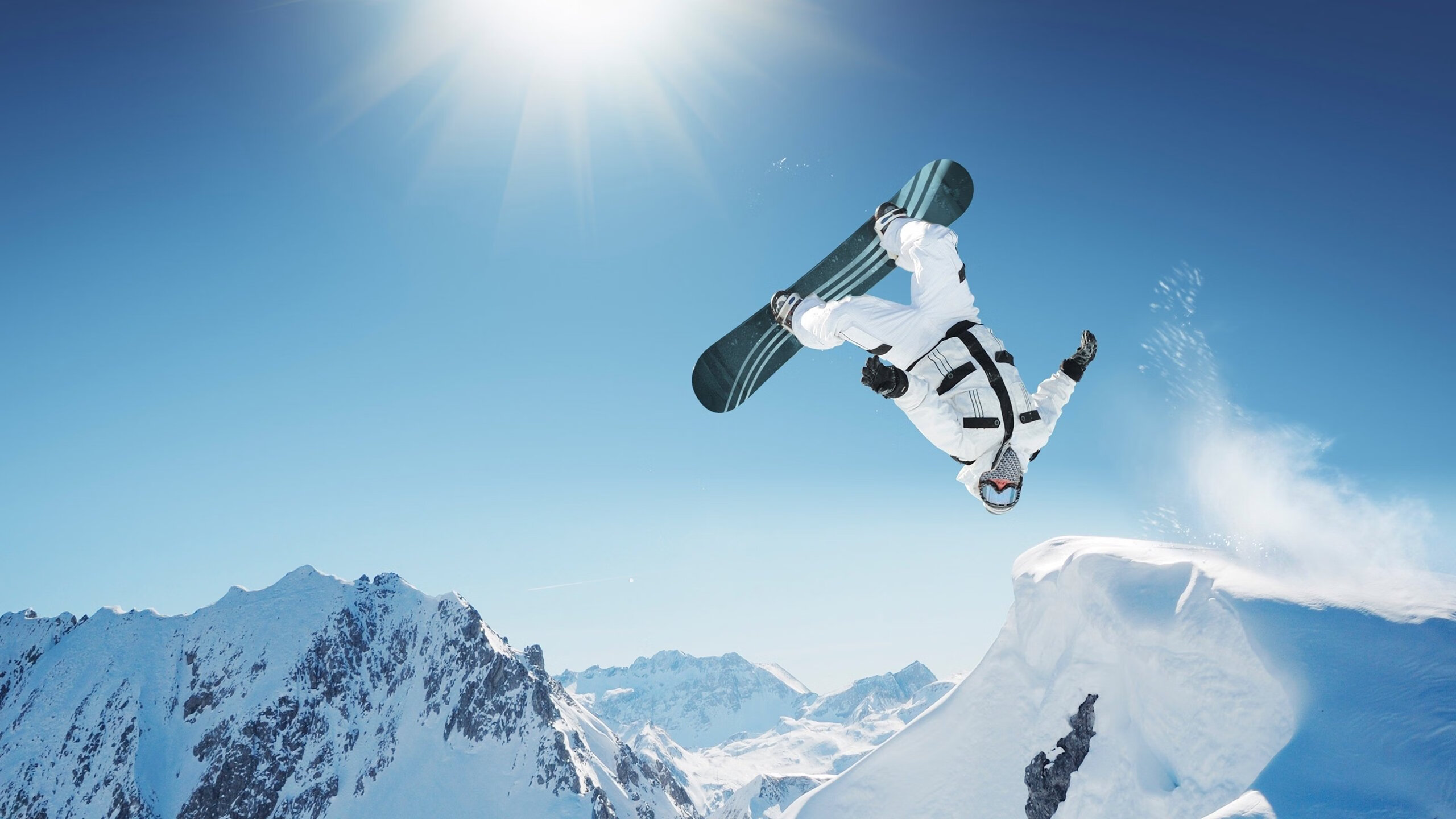 斯托克城主场大胜,士气高涨,球队再现昔日实力,斯托克城老板是谁