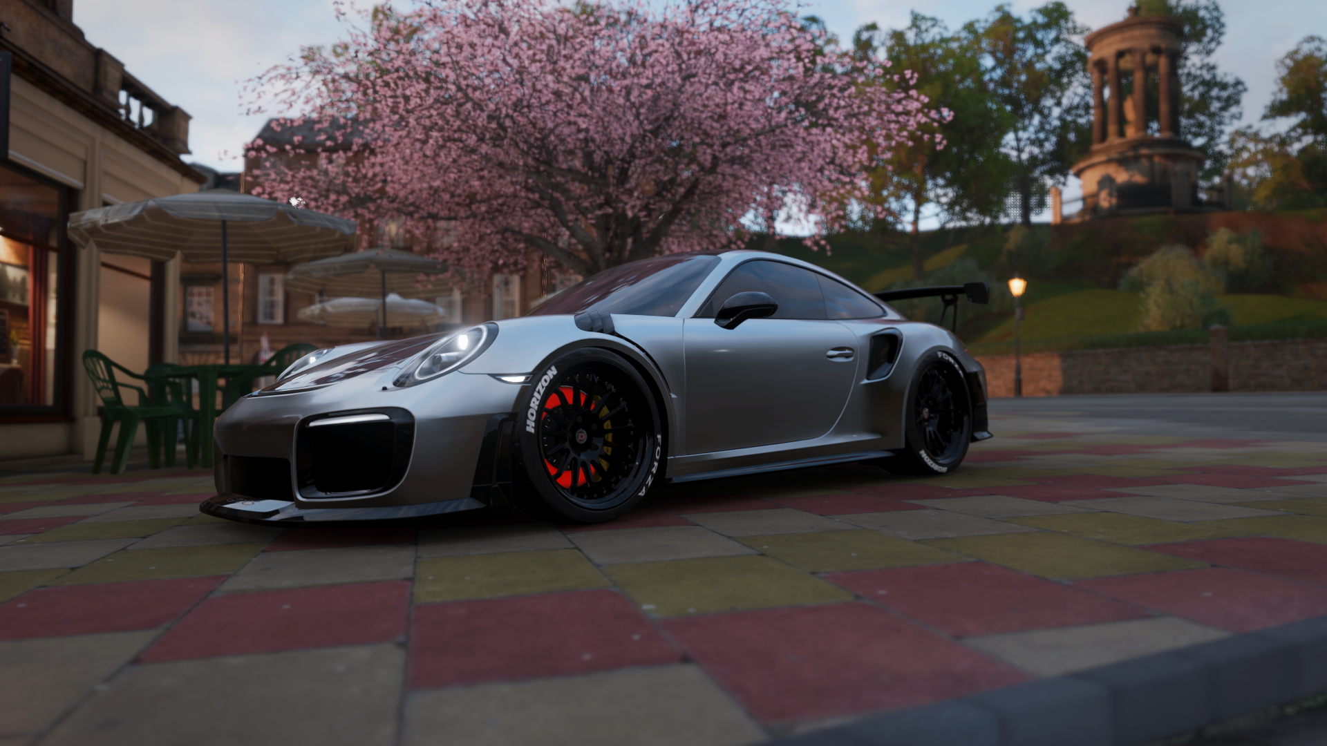 利物浦在欧冠逐步前行,冲击更高荣誉