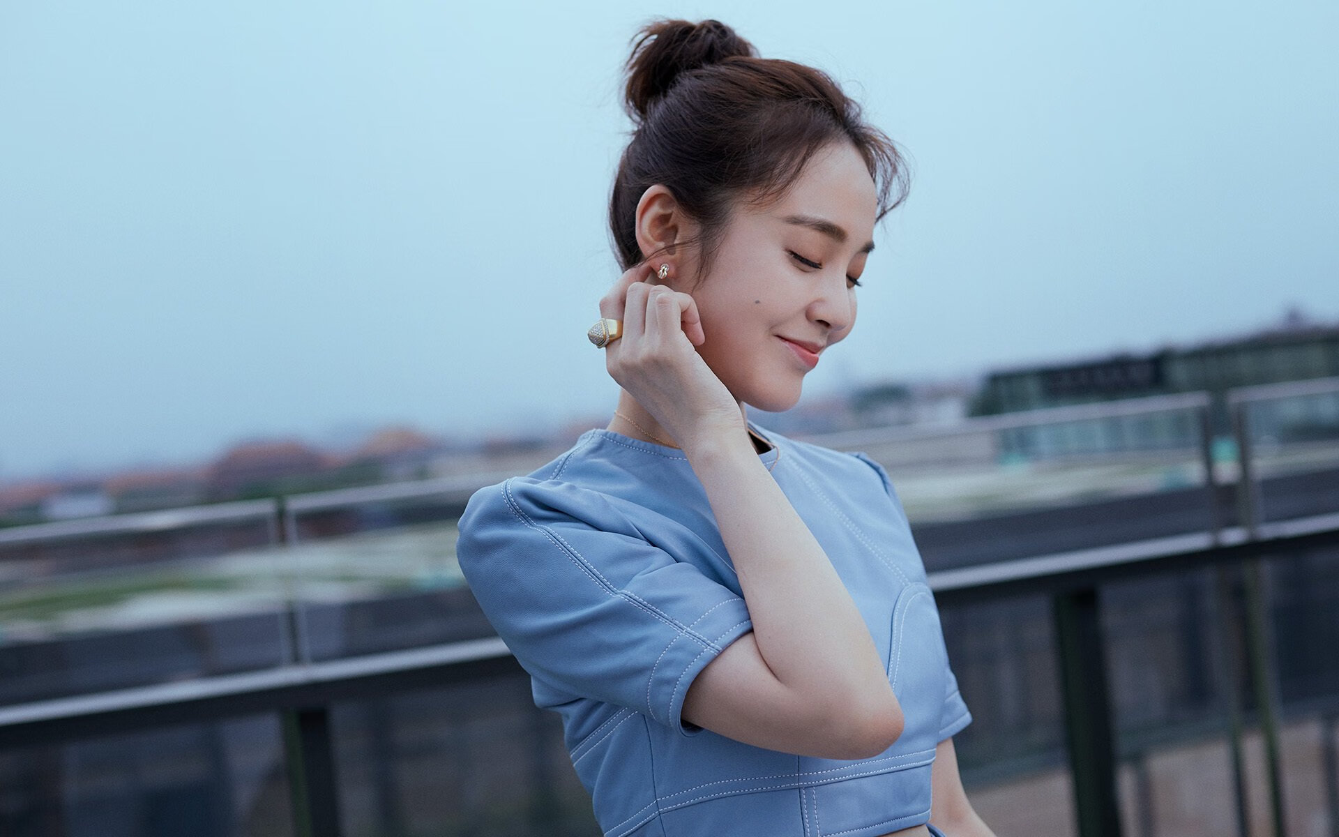 跳水技术提升突尼斯斩获佳绩，跳水reverse